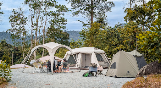 Camp Lù Yīng Camp Lù Yīng