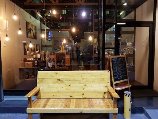 S.A.M Glary Wine Bar S.A.M Glary Wine Bar