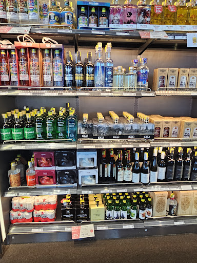 The Zon Liquor & Tobacco