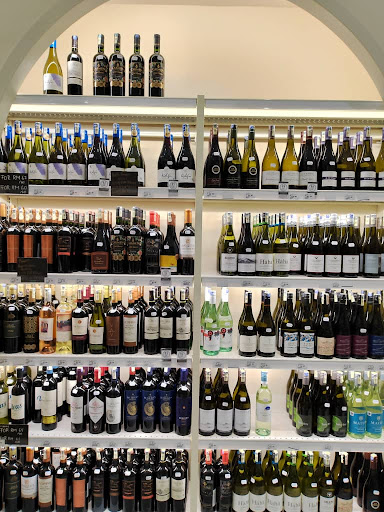 Cellar Eighteen - Megah Rise Mall Cellar Eighteen - Megah Rise Mall