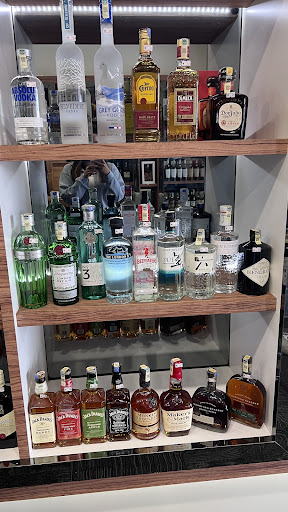 Legend Worldwide Sdn Bhd 利群酒商