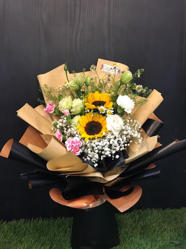 Crystal Florist & Gift Crystal Florist & Gift