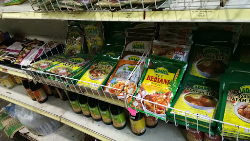 Kedai Runcit Ahmad Rafai Bin Hassan Ayer Molek. Kedai Runcit Ahmad Rafai Bin Hassan Ayer Molek.